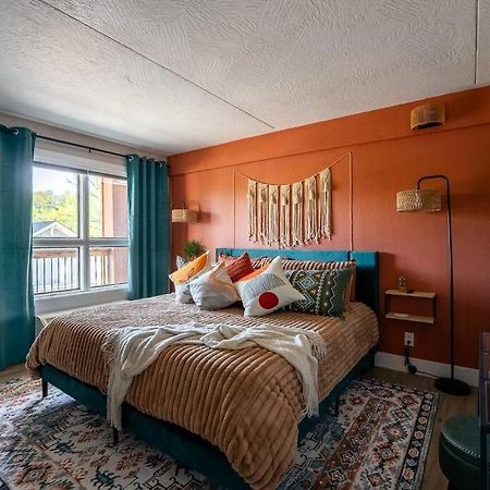 Pet Friendly Boho Condo With Pool--Fitness Center--Next To The Branson Landing--Close To Convention Center And Kanakuk 外观 照片