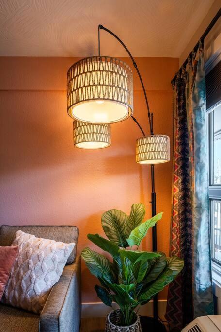 Pet Friendly Boho Condo With Pool--Fitness Center--Next To The Branson Landing--Close To Convention Center And Kanakuk 外观 照片
